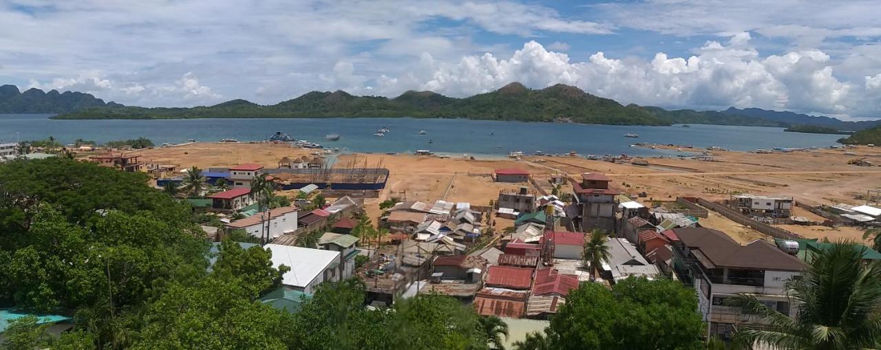 Divine Castle Travelers Inn Đảo Đảo Coron Ngoại thất bức ảnh